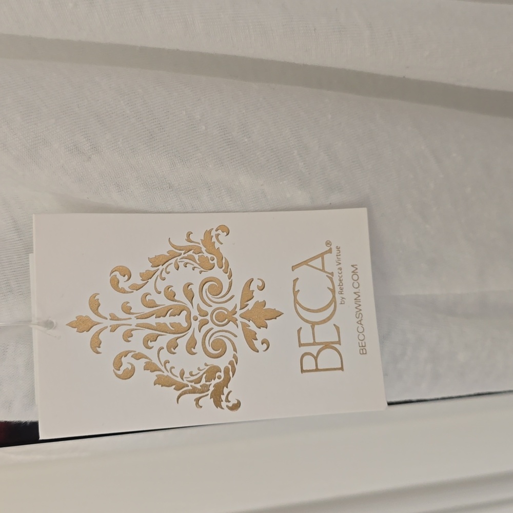 BECCA Cover Up Sz Lg Nwt - Picture 5 of 6